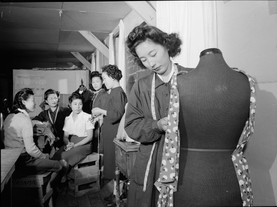 #LetOurVoicesEcho #ManzanarJapaneseRelocationCamp #Dressmaking